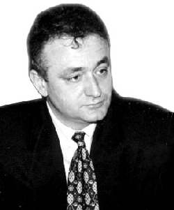 Не верувам дека демократија е да му кажеш на професорот дека е „тапа“ 